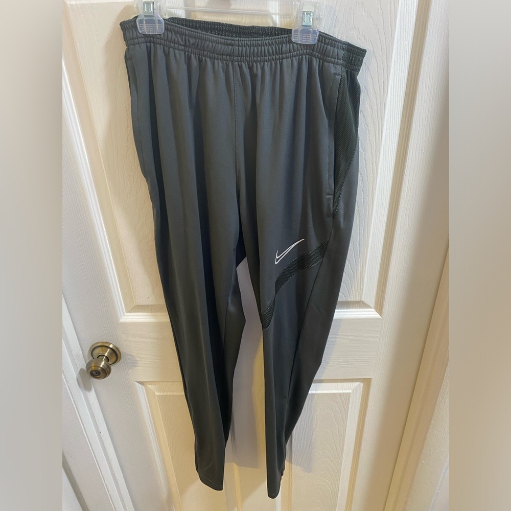 Nike Warmup Joggers